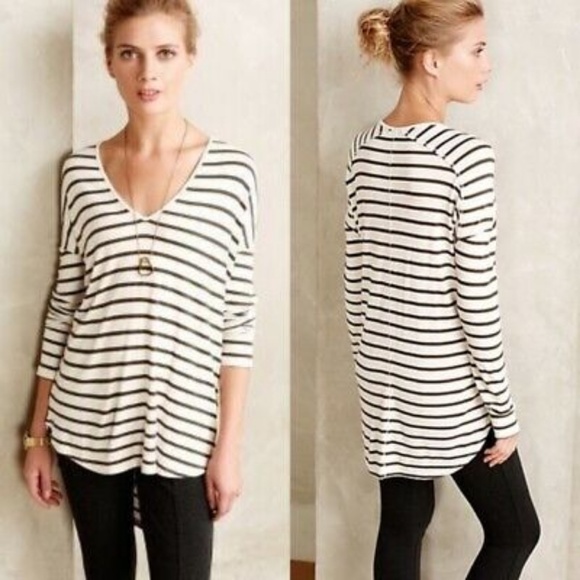Anthropologie Tops - Anthropologie Bordeaux green and white long sleeve